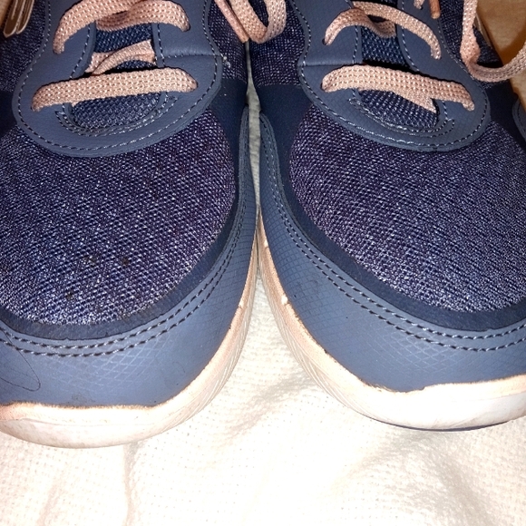 EUC SKETCHERS SIZE 10 lightweight BLUE AND BEIGE COLORS BRAND NEW memory Foam - Picture 6 of 11